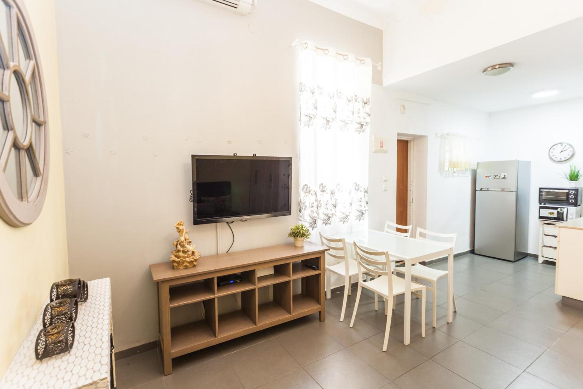 Sweet Home On The Beach Tel Aviv Exterior photo